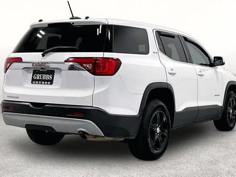Used 2019 GMC Acadia SLE FWD image 2