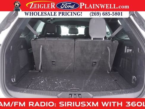 Used 2025 Ford Explorer ST-Line w/ ST-Line Street Pack image 5