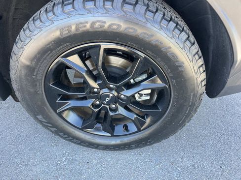 Used 2023 Kia Sportage X-Pro AWD/4WD image 11
