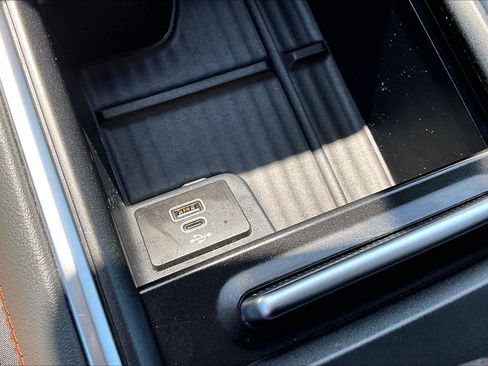 Used 2025 Ford Expedition Max Active RWD image 33