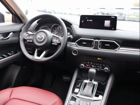 New 2025 MAZDA CX-5 Carbon Edition image 14