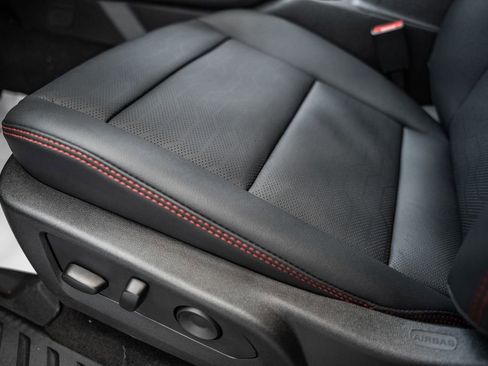 New 2026 Chevrolet Colorado Z71 w/ Technology Package AWD/4WD image 37