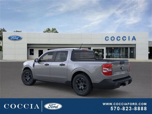 New 2025 Ford Maverick XLT image 4