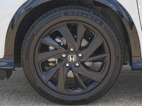Used 2022 Honda HR-V Sport image 7