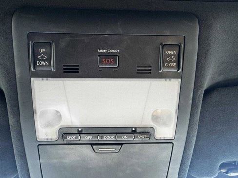 Used 2014 Lexus LS 460 w/ F Sport Package RWD image 37