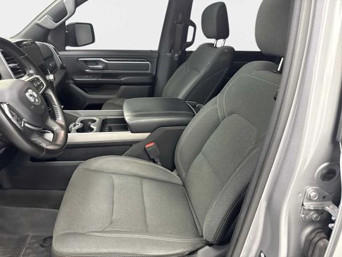 Used 2021 RAM 1500 4x4 Crew Cab image 13