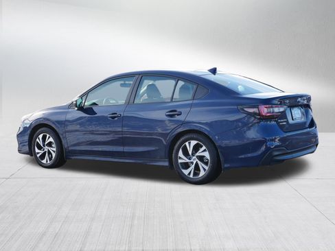 Used 2025 Subaru Legacy Premium image 5
