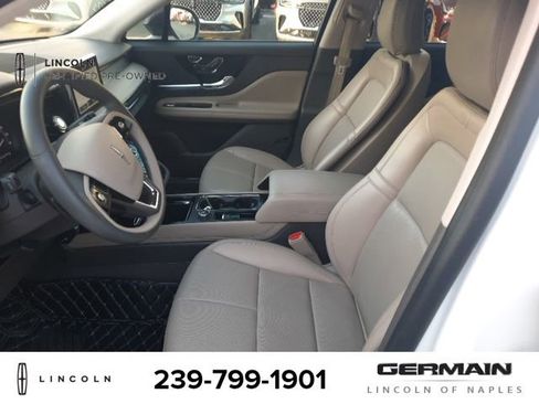 Used 2022 Lincoln Corsair FWD w/ Equipment Group 101A image 11