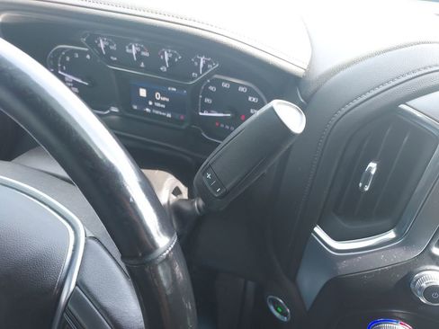 Used 2021 GMC Sierra 1500 SLT image 25