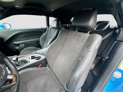 Used 2023 Dodge Challenger R/T w/ Plus Package image 20
