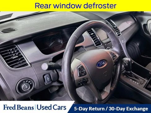 Used 2014 Ford Taurus SEL w/ Equipment Group 201A FWD image 12