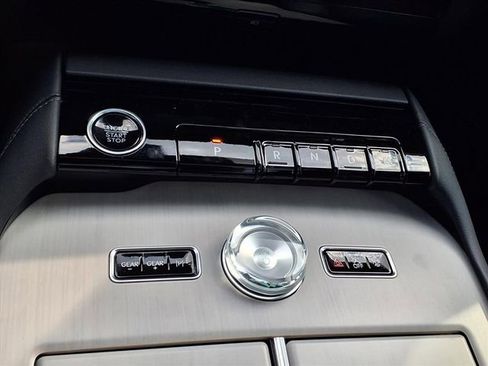 New 2025 Lincoln Navigator Reserve w/ Jet Appearance Package AWD/4WD image 15