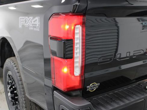 New 2026 Ford F250 Lariat w/ Black Appearance Package AWD/4WD image 62