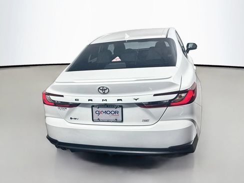 Certified 2026 Toyota Camry SE FWD image 6