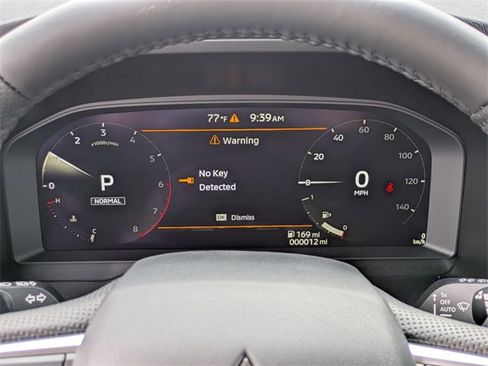 New 2025 Mitsubishi Outlander SE image 19