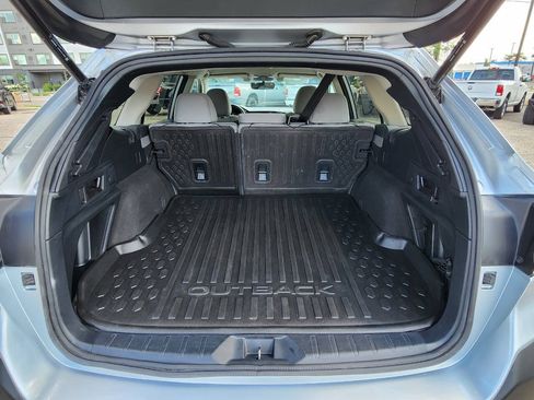 Used 2022 Subaru Outback Premium AWD/4WD image 24