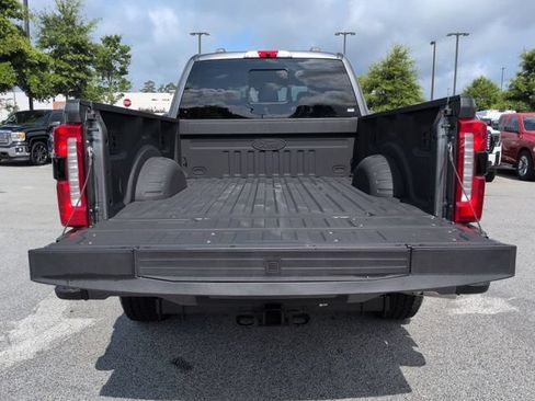Used 2025 Ford F250 Lariat w/ Lariat Ultimate Package AWD/4WD image 13