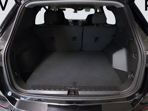 Used 2023 Chevrolet Equinox LT image 15
