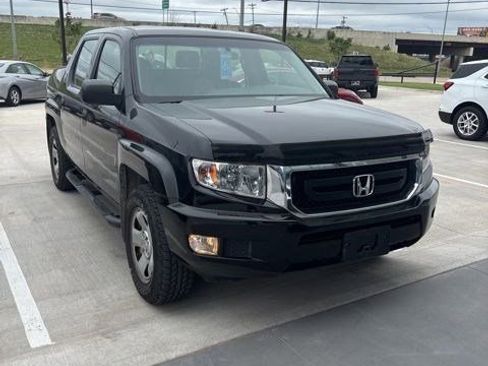 Used 2011 Honda Ridgeline RT image 2
