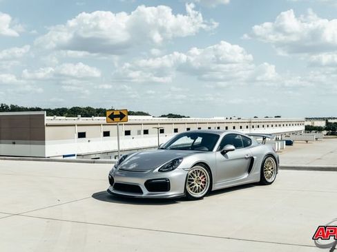 Used 2016 Porsche Cayman GT4 RWD image 34