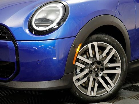New 2026 MINI Cooper 2-Door Hardtop FWD image 4