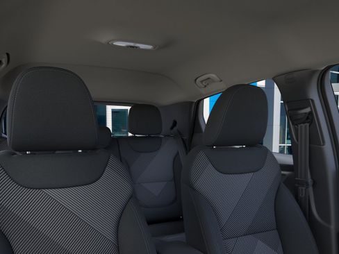 New 2027 Chevrolet Bolt LT w/ Comfort Package FWD image 24