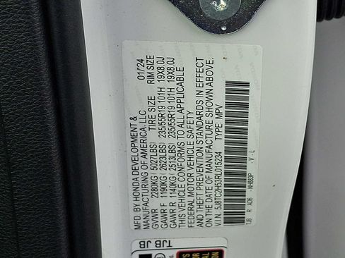 Used 2024 Acura RDX SH-AWD w/ Technology Package image 27