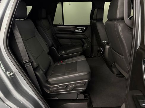 Used 2023 Chevrolet Tahoe Z71 w/ Luxury Package image 36