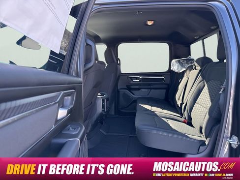 New 2026 RAM 1500 Big Horn w/ Night Edition AWD/4WD image 18