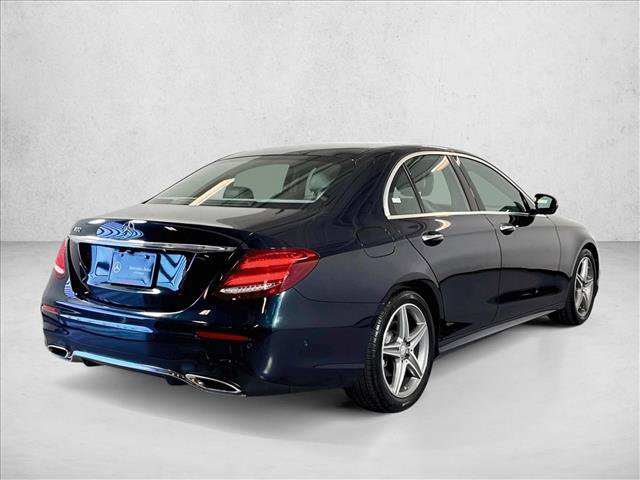 Used 2017 Mercedes-Benz E 300 image 5