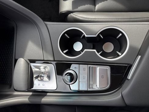 New 2026 Genesis G70 2.5T RWD image 21