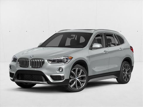Used 2016 BMW X1 xDrive28i image 1