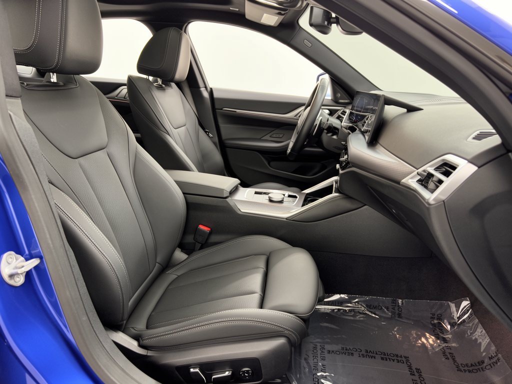 Used 2026 BMW M440i w/ Premium Package RWD image 29
