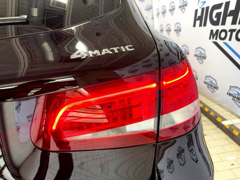 Used 2019 Mercedes-Benz GLC 300 4MATIC image 34