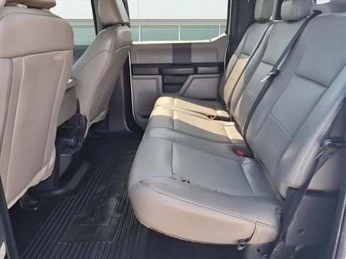 Used 2022 Ford F250 XL w/ Power Equipment Group image 27