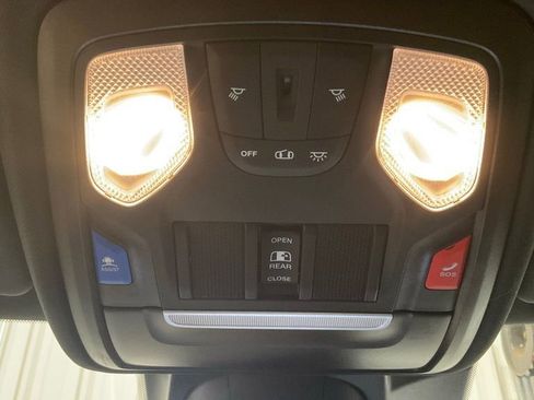 Used 2023 RAM 1500 Big Horn image 26