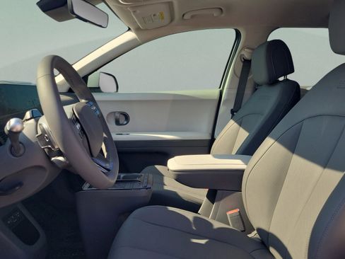 New 2026 Hyundai Ioniq 5 SEL image 21