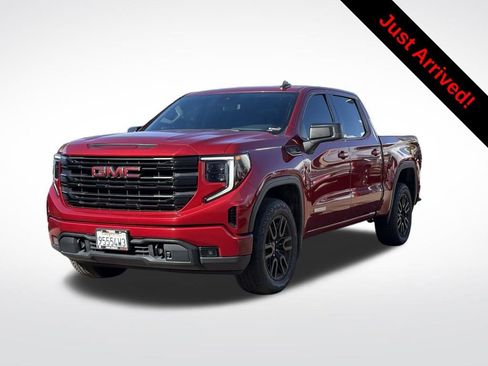 Used 2023 GMC Sierra 1500 Elevation w/ X31 Off-Road Package image 4
