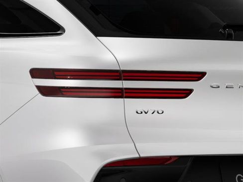 New 2026 Genesis GV70 2.5T Advanced image 10