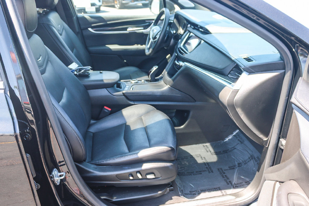 Used 2023 Cadillac XT5 Premium Luxury AWD/4WD image 18
