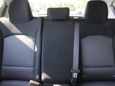 Certified 2025 Kia Soul LX w/ LX Technology Package FWD image 46