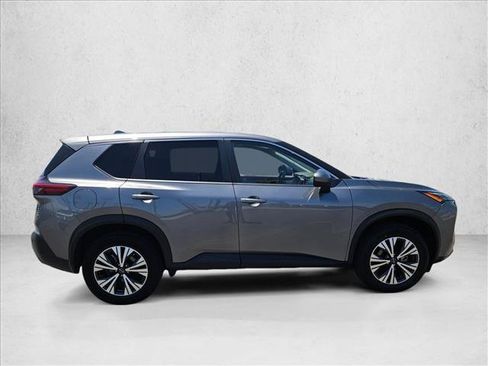 Used 2023 Nissan Rogue SV AWD/4WD image 4