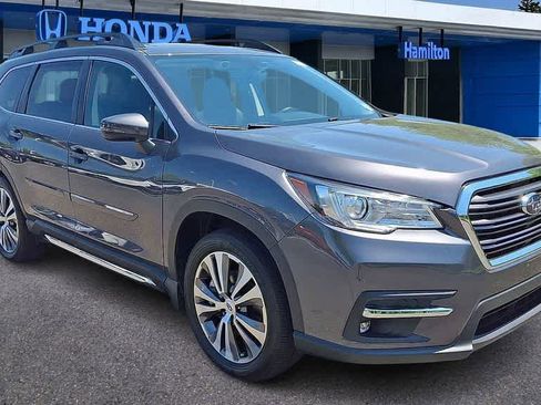 Used 2022 Subaru Ascent Limited w/ Technology Package AWD/4WD image 2