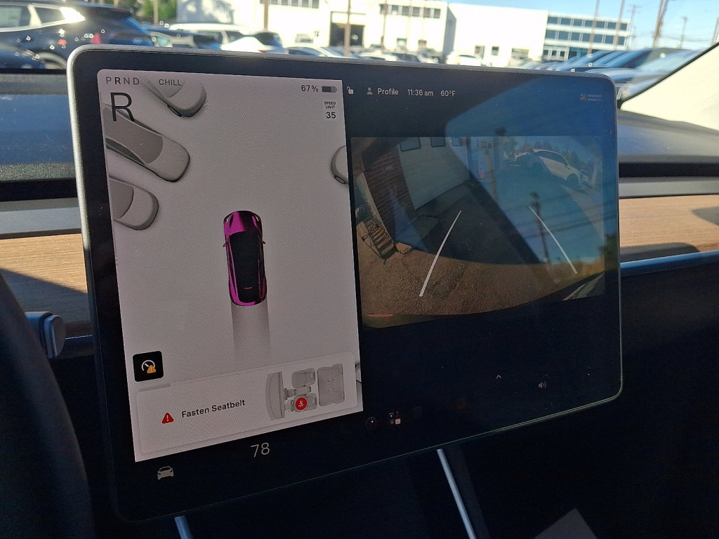 Used 2021 Tesla Model Y Long Range AWD/4WD image 27