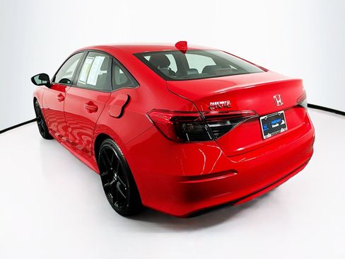 Used 2023 Honda Civic Sport image 6