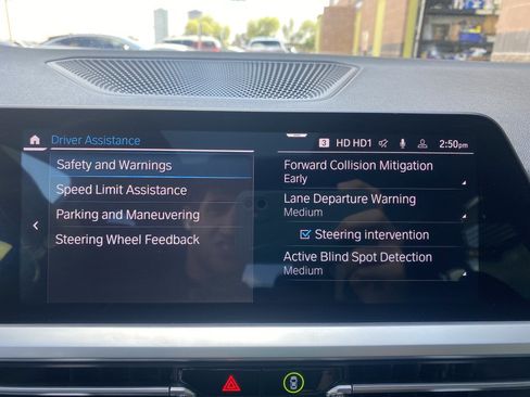 Used 2021 BMW 330e 330e w/ Convenience Package image 36