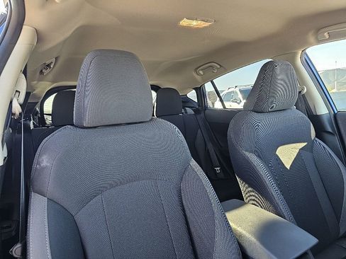 Certified 2025 Subaru Crosstrek 2.0i Premium image 18