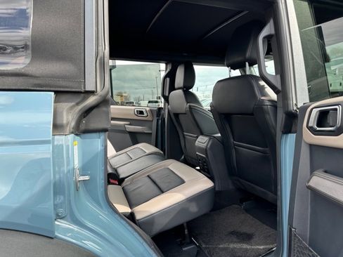 Used 2022 Ford Bronco Wildtrak image 14