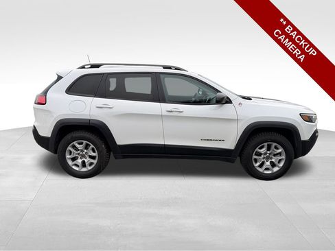 Used 2019 Jeep Cherokee Trailhawk w/ Comfort & Convenience Group AWD/4WD image 9