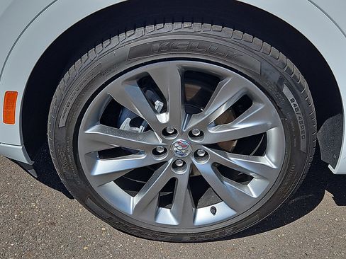 Used 2022 Buick Envision Avenir w/ Safety Package AWD/4WD image 8